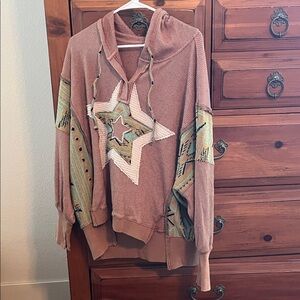DAVI & DANI Earthy Toned Star Hoodie